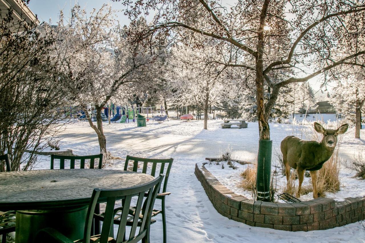 Inn On Canyon Radium Hot Springs Luaran gambar